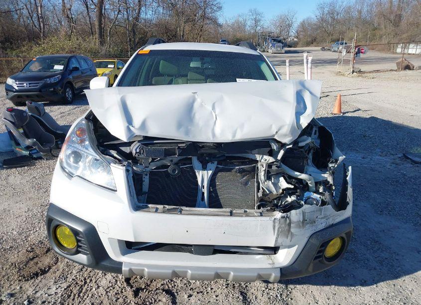 Photo 13 of 2013 Subaru Outback 3.6R LIMITED (VIN 4S4BRDJC7D2210244)