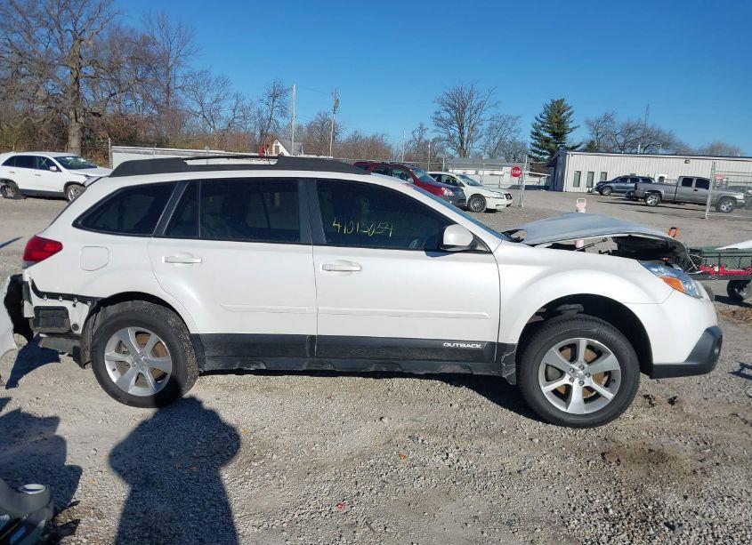 Photo 14 of 2013 Subaru Outback 3.6R LIMITED (VIN 4S4BRDJC7D2210244)