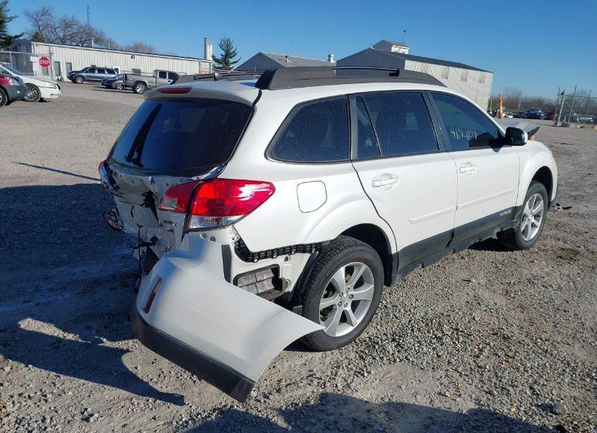 Photo 4 of 2013 Subaru Outback 3.6R LIMITED (VIN 4S4BRDJC7D2210244)