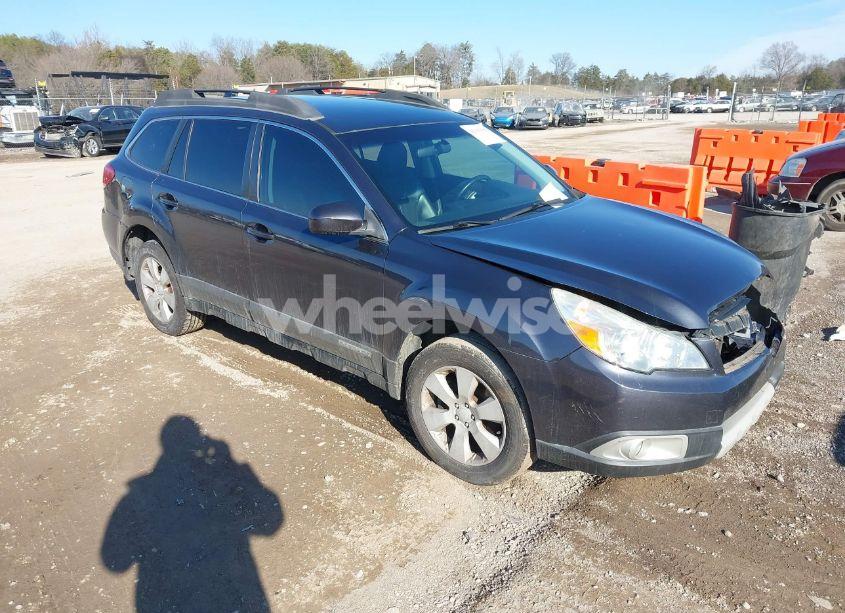 2011 Subaru Outback 3.6R LIMITED (VIN 4S4BRDJC9B2328048) main photo