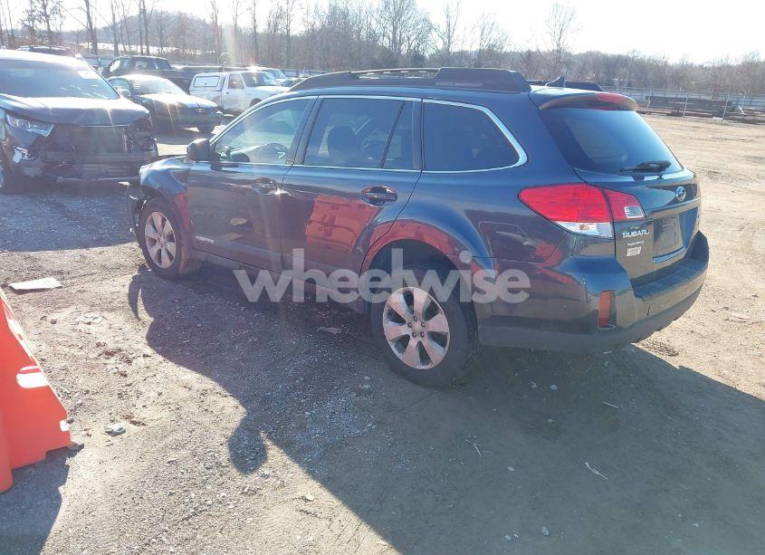 Photo 3 of 2011 Subaru Outback 3.6R LIMITED (VIN 4S4BRDJC9B2328048)