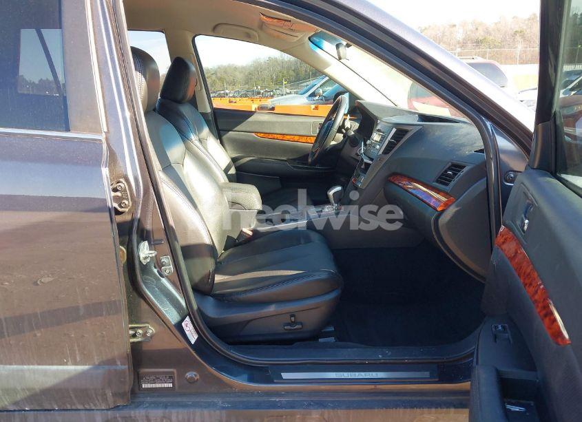 Photo 5 of 2011 Subaru Outback 3.6R LIMITED (VIN 4S4BRDJC9B2328048)
