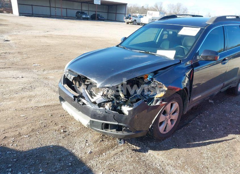 Photo 6 of 2011 Subaru Outback 3.6R LIMITED (VIN 4S4BRDJC9B2328048)