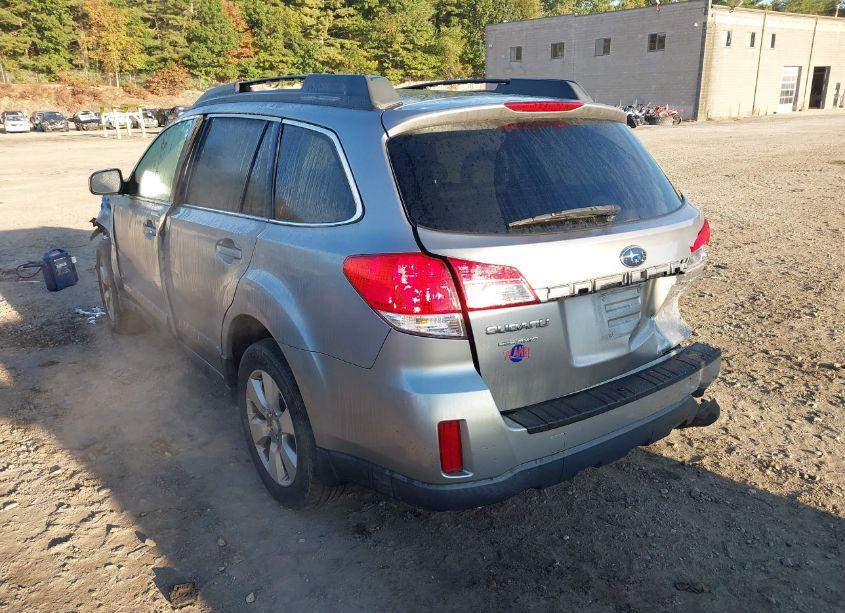 Photo 3 of 2010 Subaru Outback 3.6R LIMITED (VIN 4S4BRDKC0A2311667)