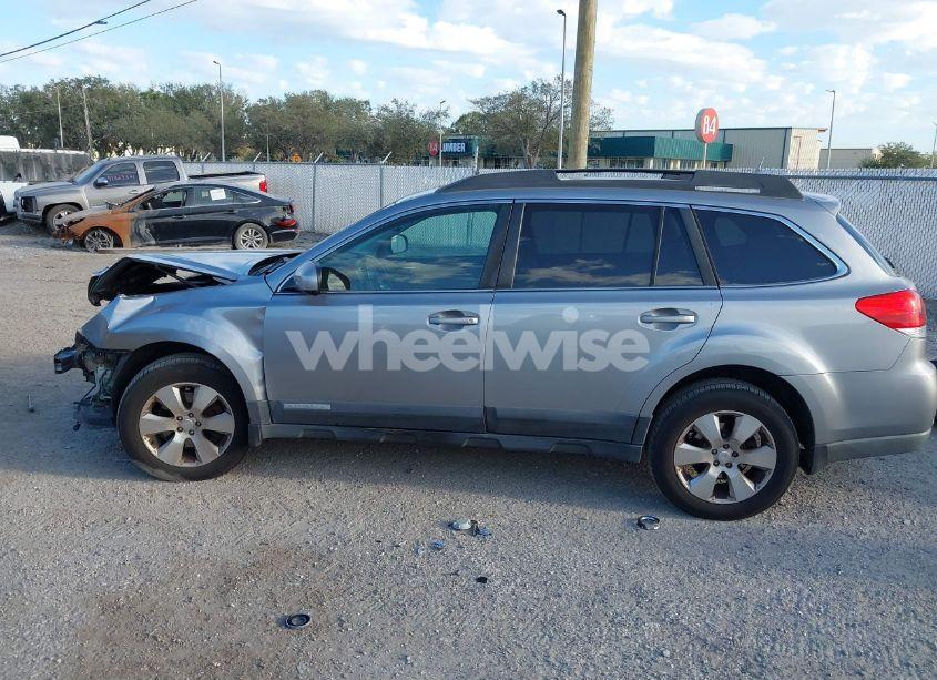 Photo 14 of 2010 Subaru Outback 3.6R LIMITED (VIN 4S4BRDKC0A2348847)