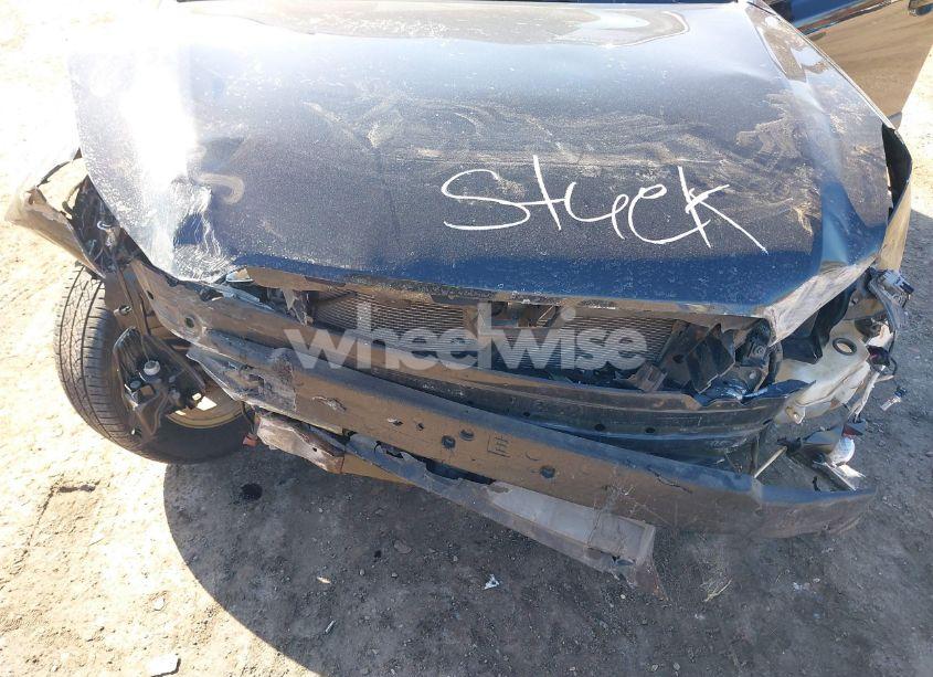 Photo 10 of 2010 Subaru Outback 3.6R LIMITED (VIN 4S4BRDKC0A2367995)