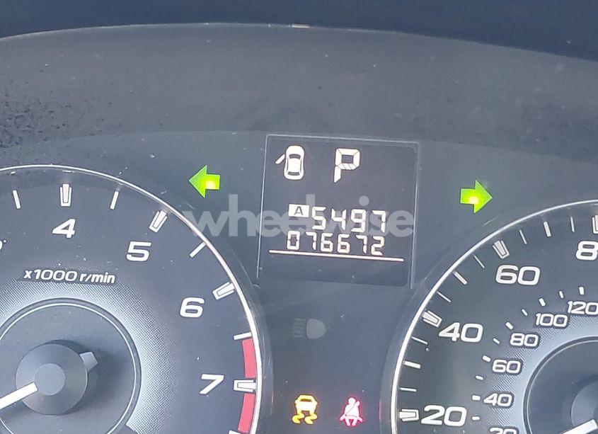 Photo 7 of 2010 Subaru Outback 3.6R LIMITED (VIN 4S4BRDKC0A2367995)