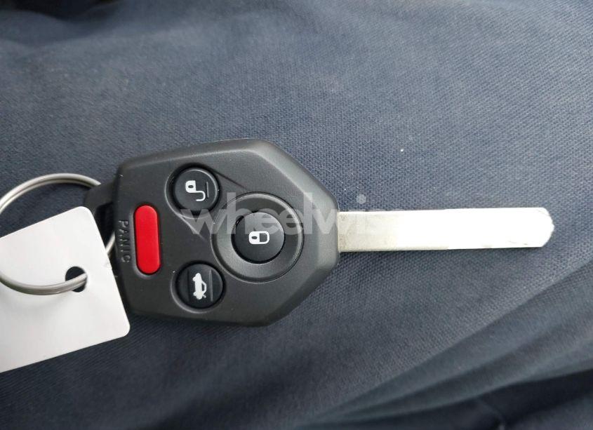 Photo 11 of 2013 Subaru Outback 3.6R LIMITED (VIN 4S4BRDKC1D2289750)