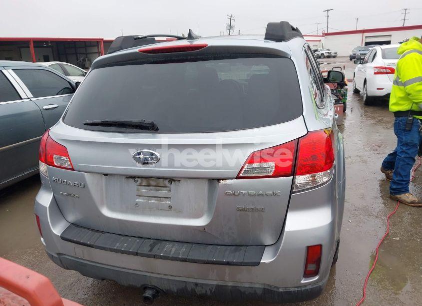 Photo 16 of 2013 Subaru Outback 3.6R LIMITED (VIN 4S4BRDKC1D2289750)