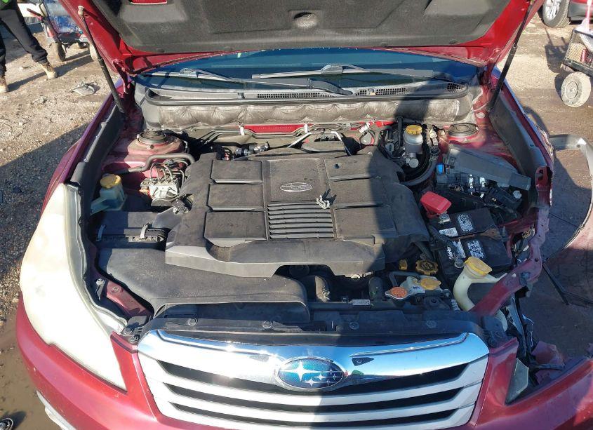 Photo 10 of 2011 Subaru Outback 3.6R LIMITED (VIN 4S4BRDKC2B2317956)