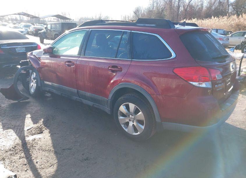 Photo 3 of 2011 Subaru Outback 3.6R LIMITED (VIN 4S4BRDKC2B2317956)