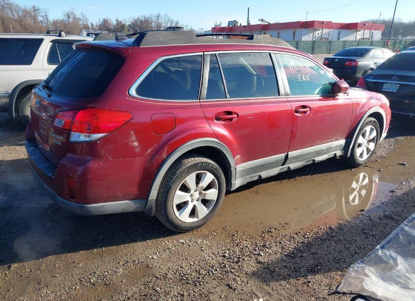 Photo 4 of 2011 Subaru Outback 3.6R LIMITED (VIN 4S4BRDKC2B2317956)