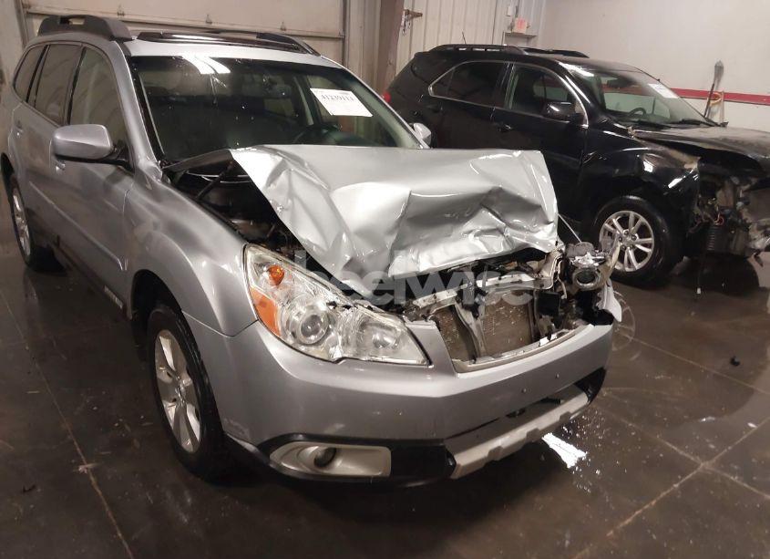 Photo 6 of 2012 Subaru Outback 3.6R LIMITED (VIN 4S4BRDKC2C2204123)