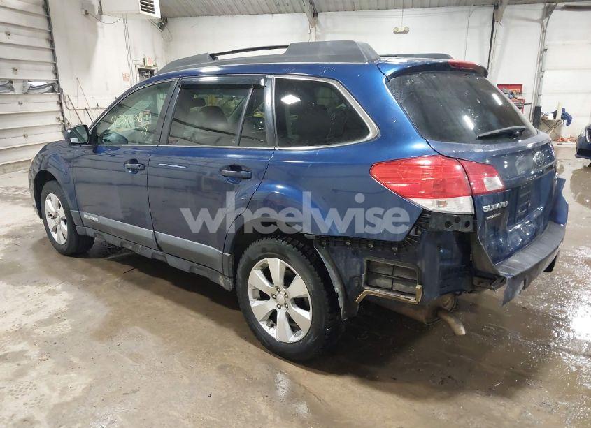 Photo 3 of 2010 Subaru Outback 3.6R LIMITED (VIN 4S4BRDKC3A2311615)