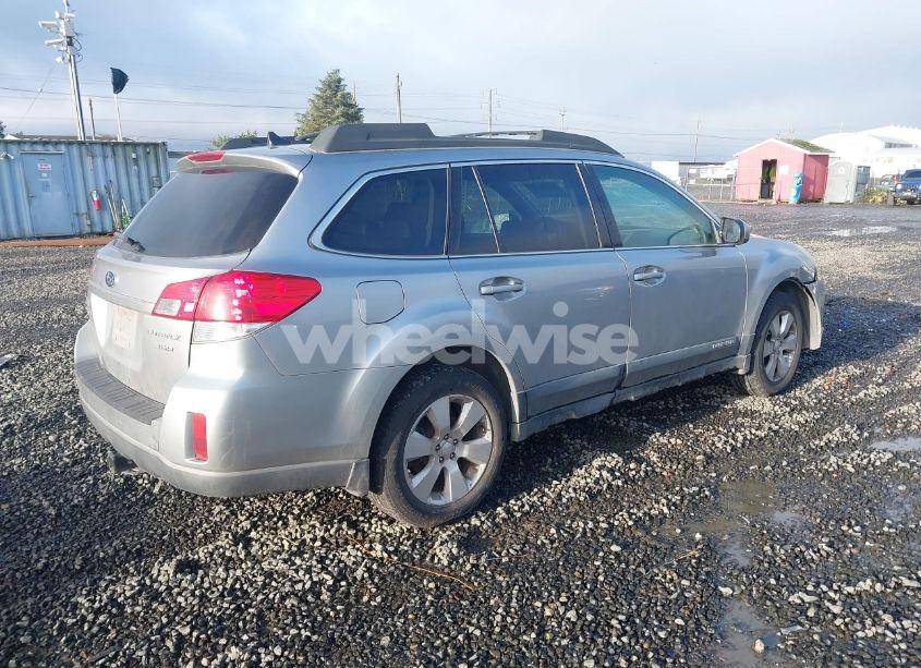 Photo 4 of 2011 Subaru Outback 3.6R LIMITED (VIN 4S4BRDKC3B2365854)