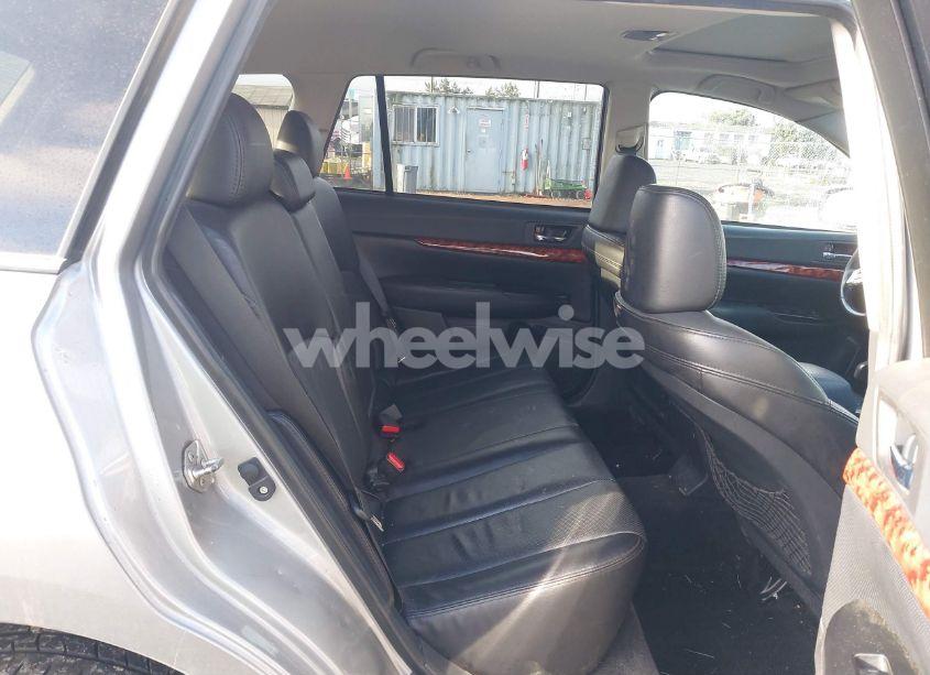 Photo 8 of 2011 Subaru Outback 3.6R LIMITED (VIN 4S4BRDKC3B2365854)