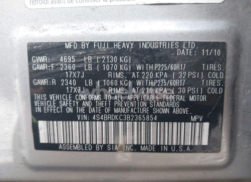 Photo 9 of 2011 Subaru Outback 3.6R LIMITED (VIN 4S4BRDKC3B2365854)