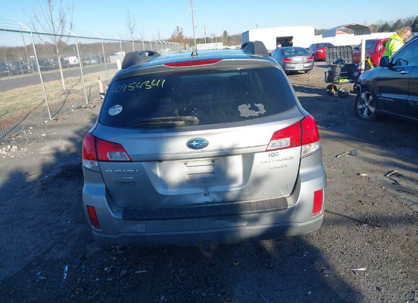 Photo 16 of 2011 Subaru Outback 3.6R LIMITED (VIN 4S4BRDKC3B2440911)