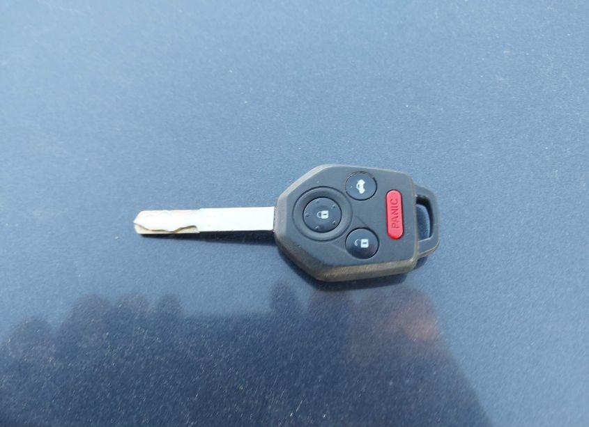 Photo 11 of 2013 Subaru Outback 3.6R LIMITED (VIN 4S4BRDKC3D2222860)