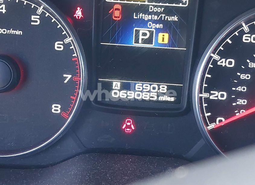 Photo 7 of 2013 Subaru Outback 3.6R LIMITED (VIN 4S4BRDKC3D2274764)