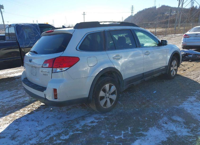 Photo 4 of 2011 Subaru Outback 3.6R LIMITED (VIN 4S4BRDKC4B2354457)