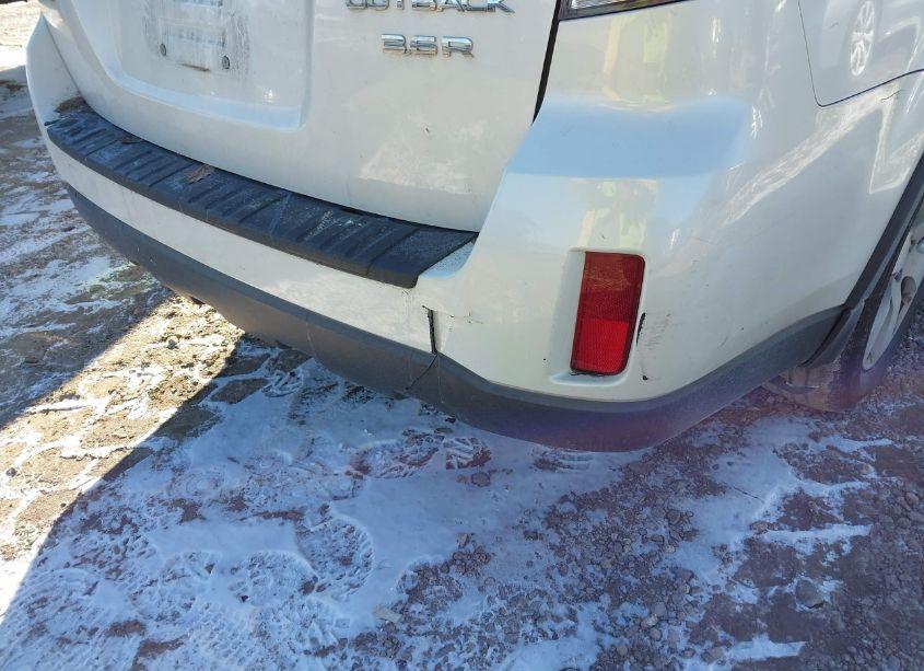 Photo 6 of 2011 Subaru Outback 3.6R LIMITED (VIN 4S4BRDKC4B2354457)