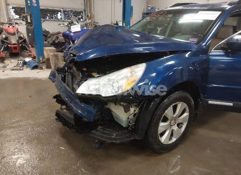 Photo 20 of 2011 Subaru Outback 3.6R LIMITED (VIN 4S4BRDKC4B2384753)