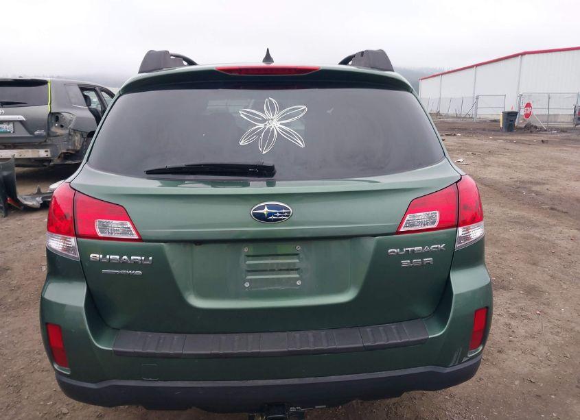 Photo 17 of 2013 Subaru Outback 3.6R LIMITED (VIN 4S4BRDKC6D2232573)