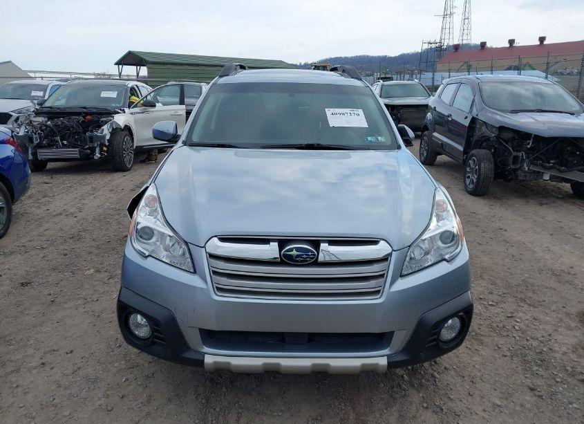 Photo 12 of 2013 Subaru Outback 3.6R LIMITED (VIN 4S4BRDKC7D2276601)