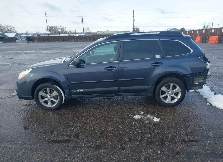 Photo 14 of 2013 Subaru Outback 3.6R LIMITED (VIN 4S4BRDKC8D2213104)