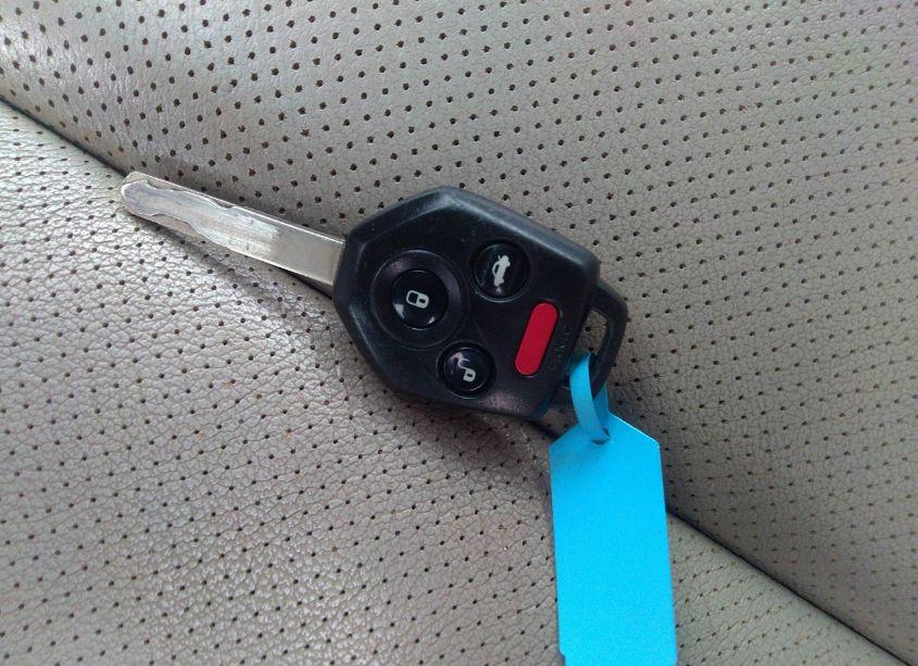 Photo 11 of 2010 Subaru Outback 3.6R LIMITED (VIN 4S4BRDKC9A2374606)