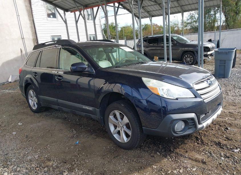 Photo 13 of 2013 Subaru Outback 3.6R LIMITED (VIN 4S4BRDKC9D2272534)