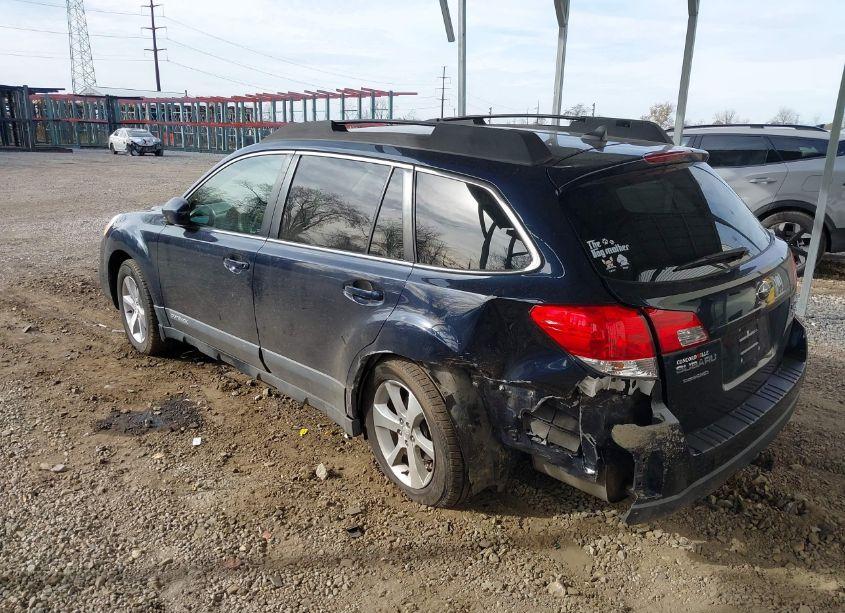 Photo 3 of 2013 Subaru Outback 3.6R LIMITED (VIN 4S4BRDKC9D2272534)