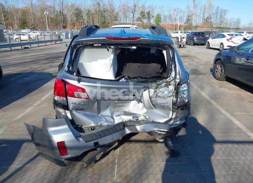 Photo 15 of 2011 Subaru Outback 3.6R LIMITED (VIN 4S4BRDLC0B2376227)