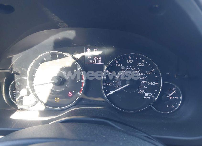 Photo 7 of 2011 Subaru Outback 3.6R LIMITED (VIN 4S4BRDLC0B2376227)