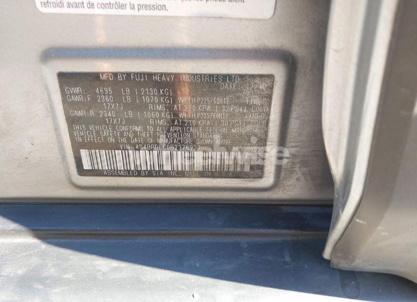 Photo 9 of 2011 Subaru Outback 3.6R LIMITED (VIN 4S4BRDLC0B2376227)