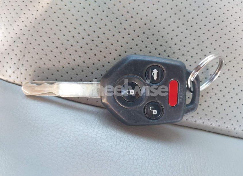 Photo 11 of 2011 Subaru Outback 3.6R LIMITED (VIN 4S4BRDLC1B2362000)