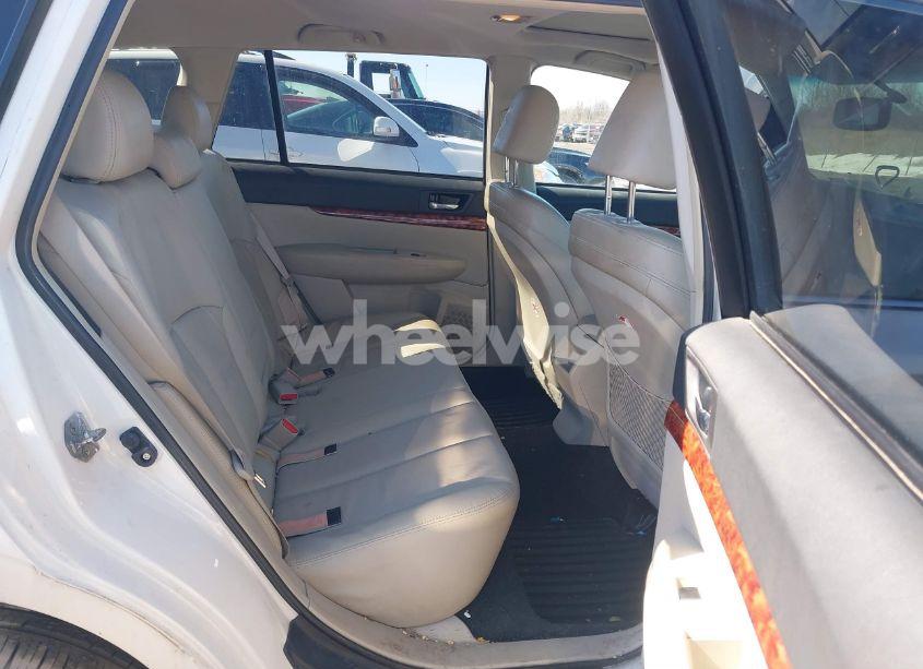 Photo 8 of 2011 Subaru Outback 3.6R LIMITED (VIN 4S4BRDLC1B2362000)