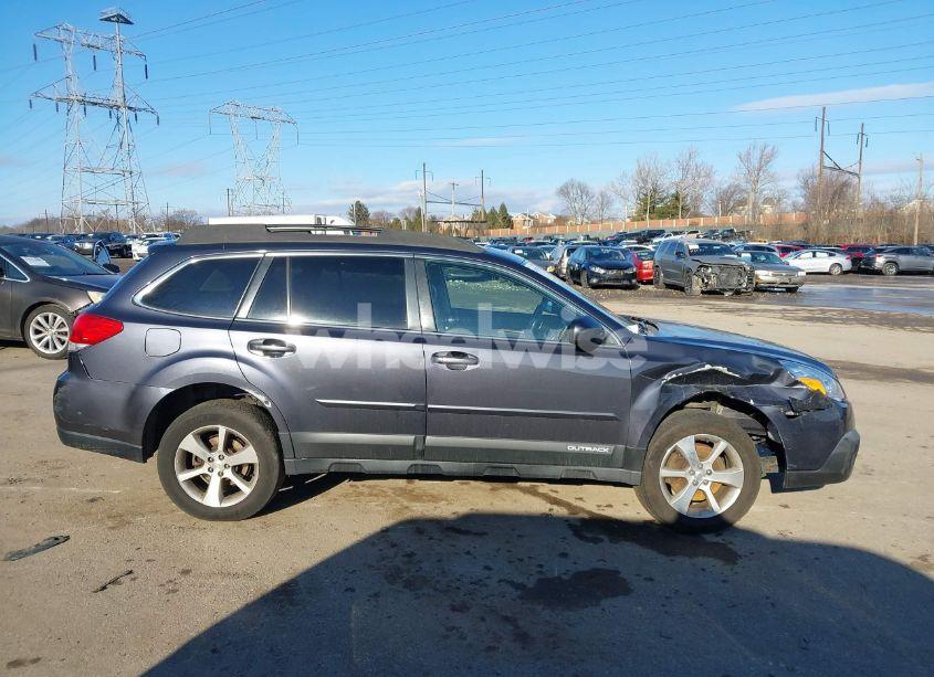 Photo 13 of 2013 Subaru Outback 3.6R LIMITED (VIN 4S4BRDLC2D2205188)