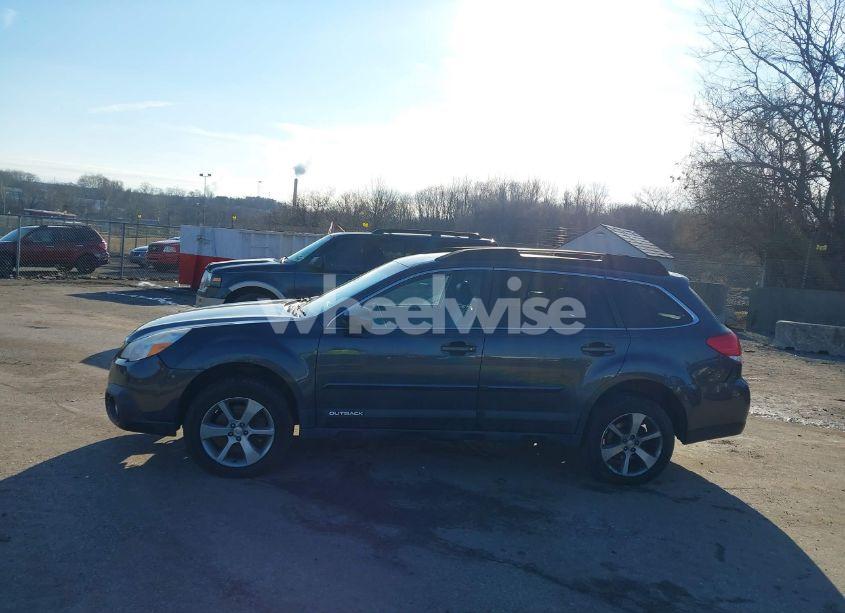 Photo 14 of 2013 Subaru Outback 3.6R LIMITED (VIN 4S4BRDLC2D2205188)