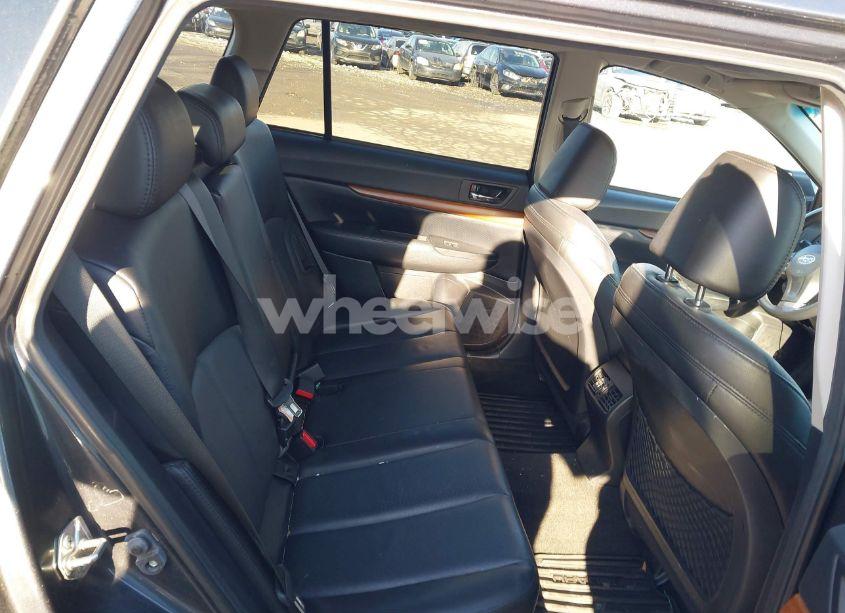 Photo 8 of 2013 Subaru Outback 3.6R LIMITED (VIN 4S4BRDLC2D2205188)