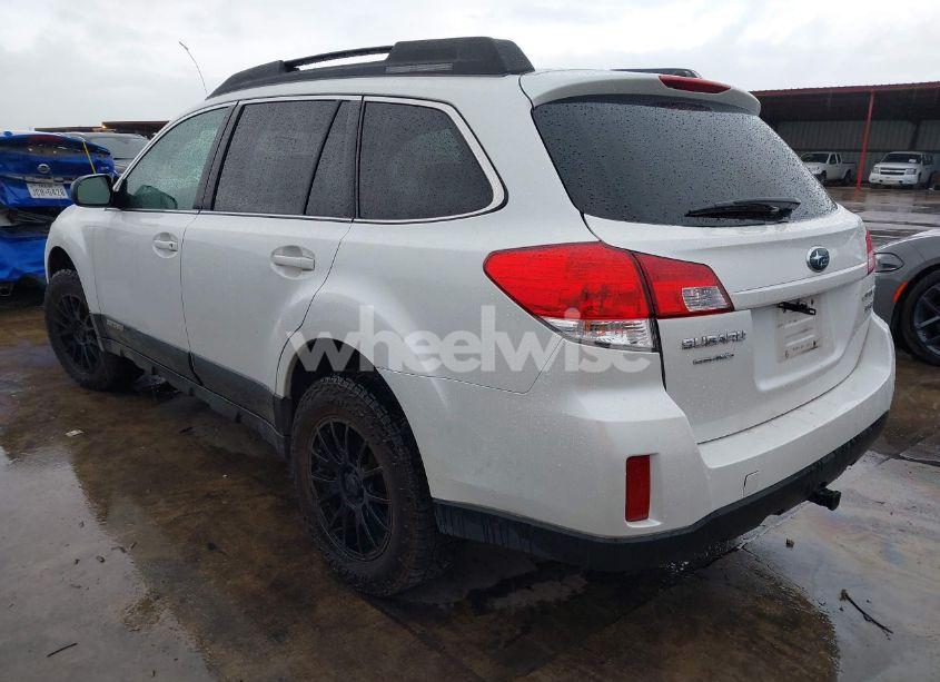 Photo 3 of 2010 Subaru Outback 3.6R LIMITED (VIN 4S4BRDLC3A2354527)