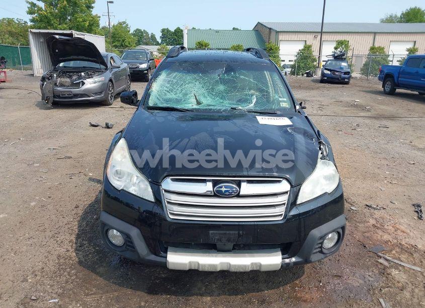 Photo 13 of 2014 Subaru Outback 3.6R LIMITED (VIN 4S4BRDLC4E2280332)
