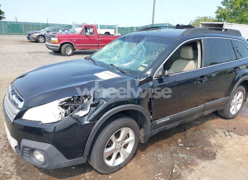 Photo 6 of 2014 Subaru Outback 3.6R LIMITED (VIN 4S4BRDLC4E2280332)