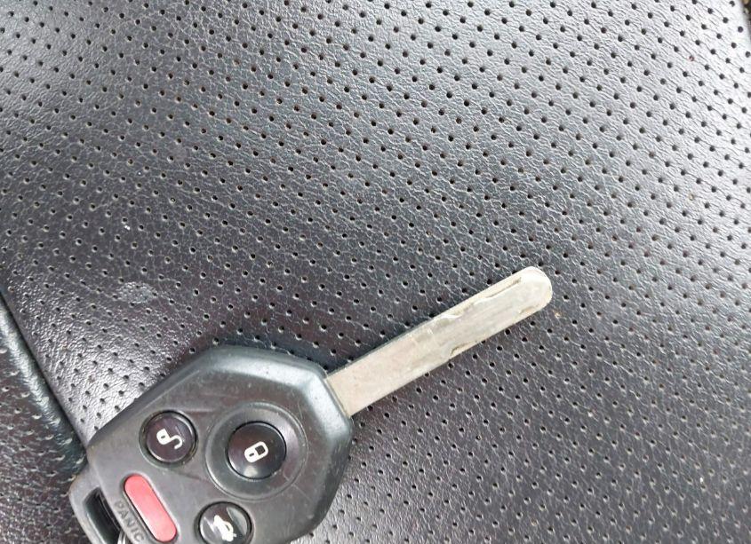 Photo 11 of 2012 Subaru Outback 3.6R LIMITED (VIN 4S4BRDLC6C2219352)