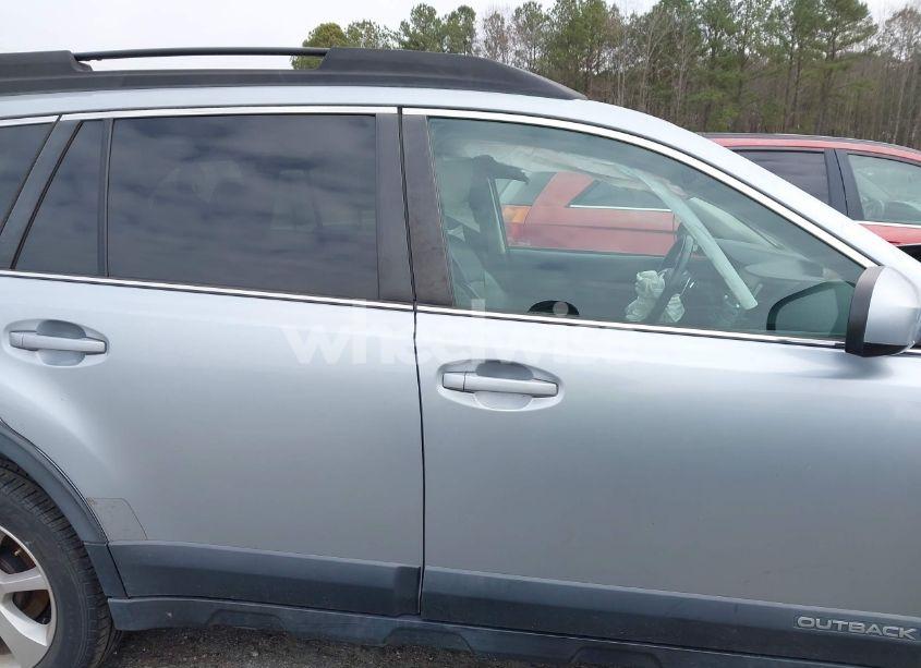 Photo 14 of 2014 Subaru Outback 3.6R LIMITED (VIN 4S4BRDLC6E2327537)