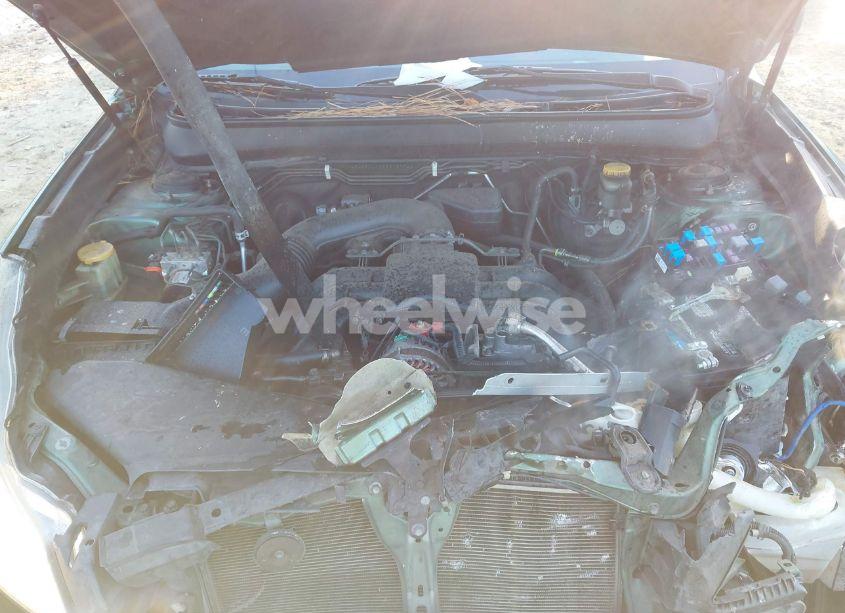 Photo 10 of 2014 Subaru Outback 3.6R LIMITED (VIN 4S4BRDLC9E2213774)