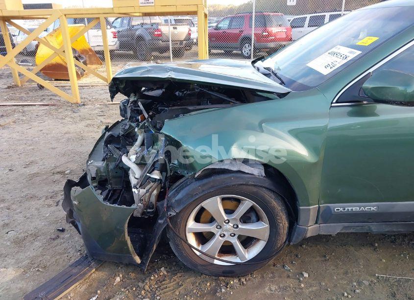 Photo 18 of 2014 Subaru Outback 3.6R LIMITED (VIN 4S4BRDLC9E2213774)