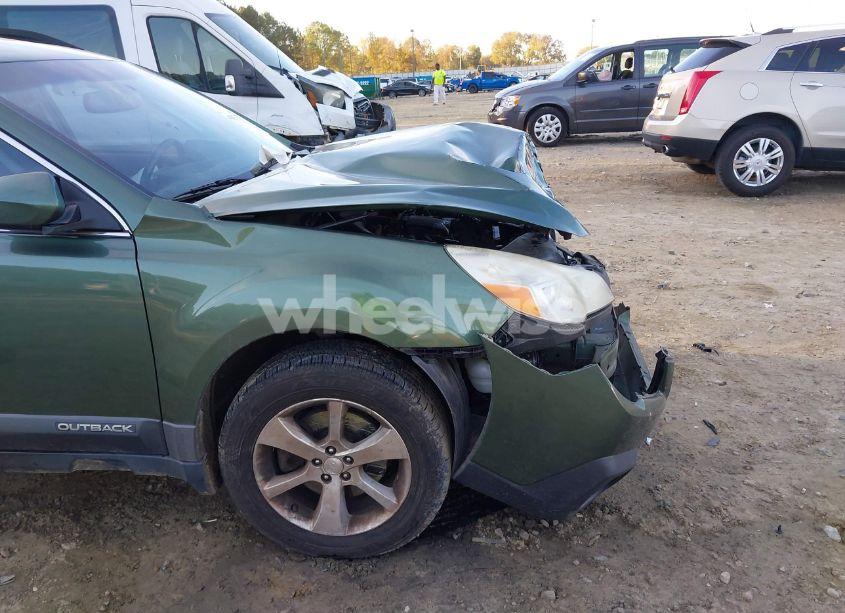 Photo 19 of 2014 Subaru Outback 3.6R LIMITED (VIN 4S4BRDLC9E2213774)