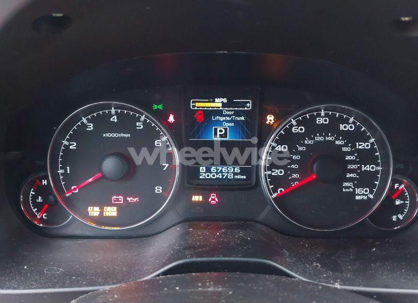 Photo 7 of 2014 Subaru Outback 3.6R LIMITED (VIN 4S4BRDLCXE2206560)